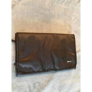 Amazon Basics Travel Organizer Packing Cube Garment Storage Case Black Zip NEW